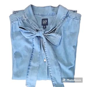 GAP Chambray Denim Tie Neck Blouse Button up shirt, Medium
